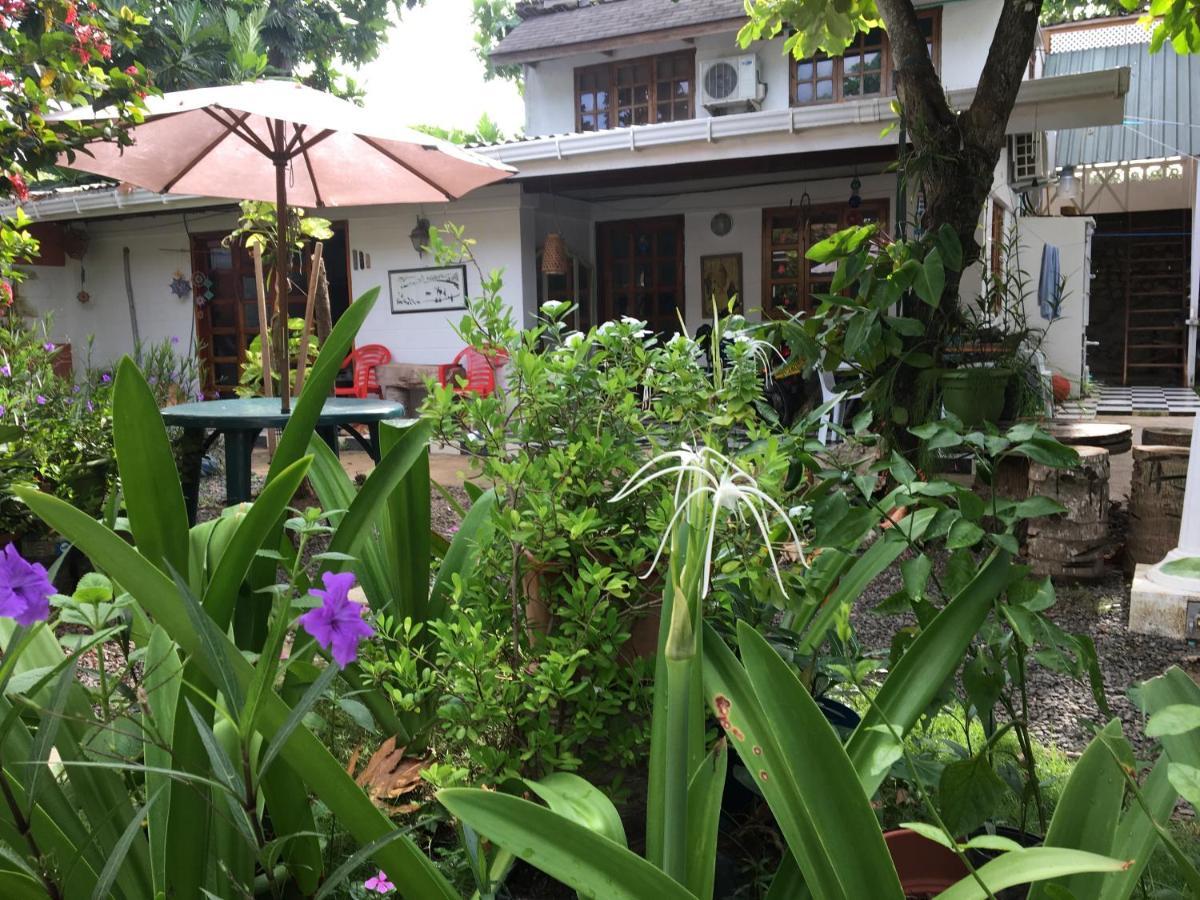 Hostal Casaluna San Andres Exterior photo