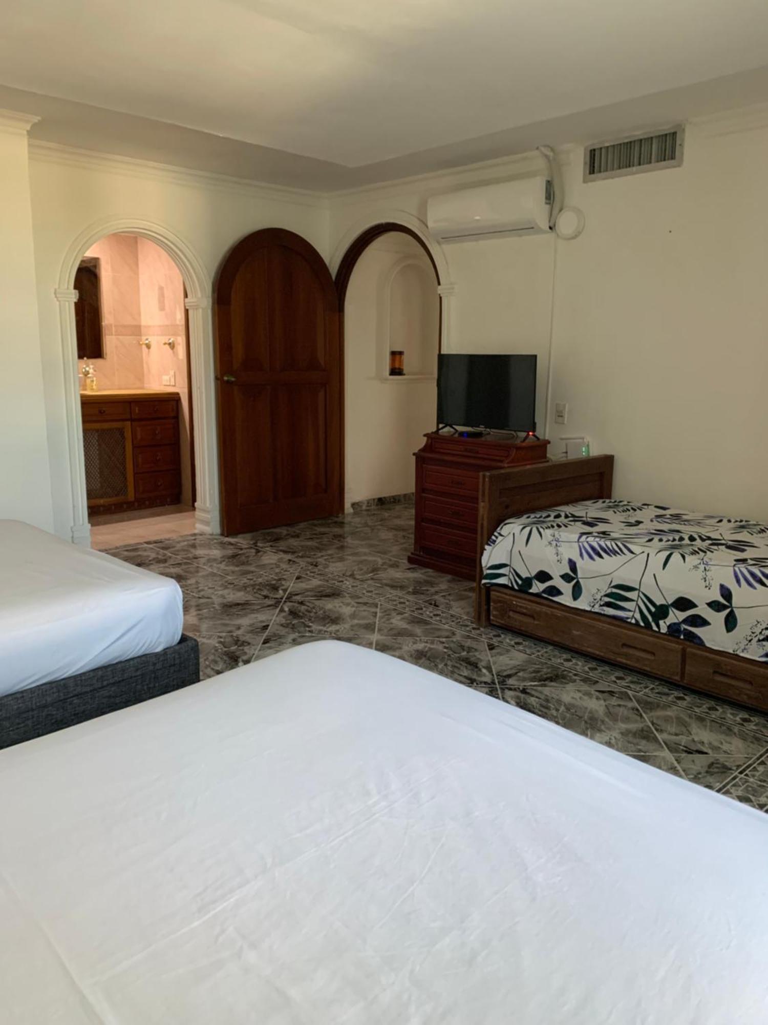 Hostal Casaluna San Andres Exterior photo